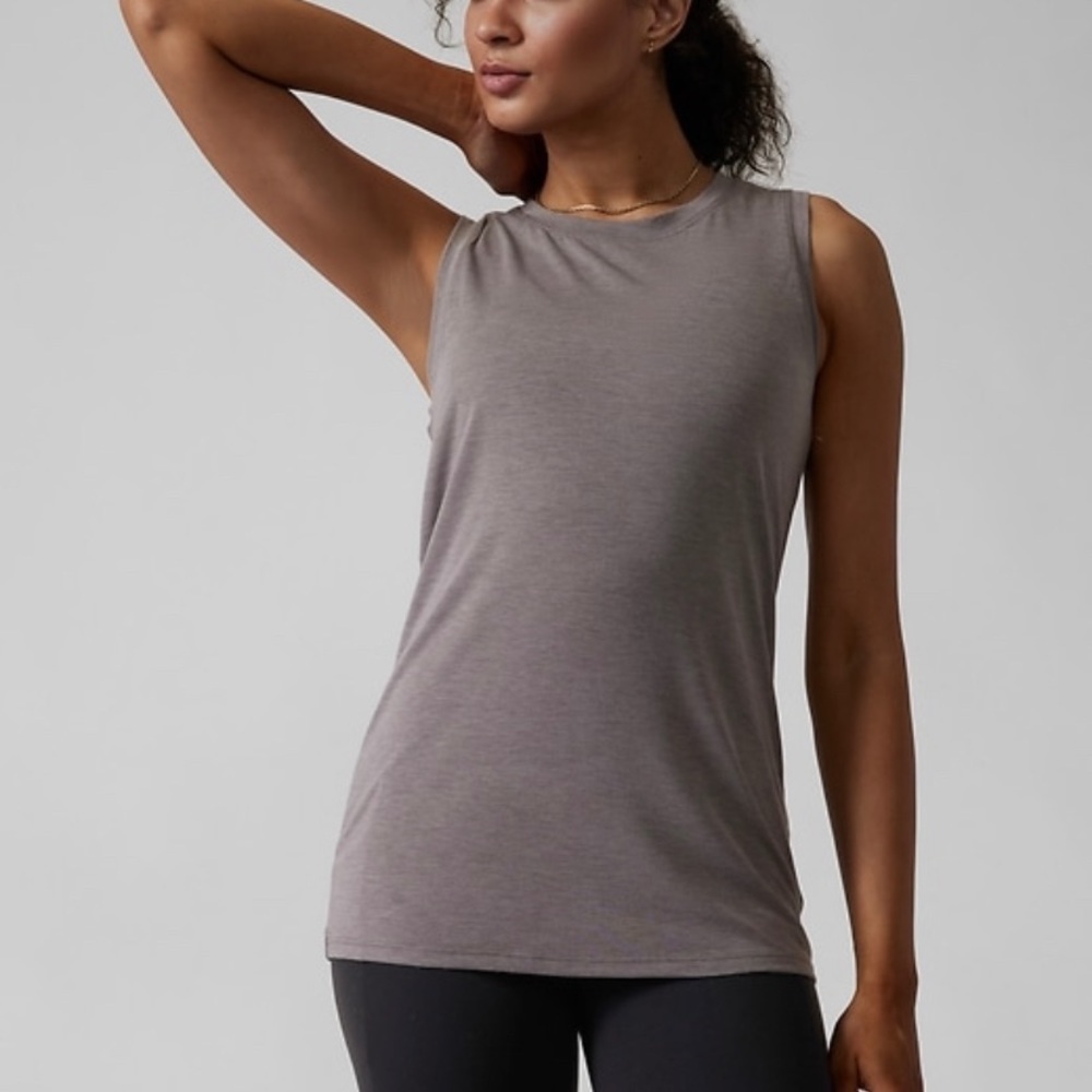 NWT Athleta Vital Tank Flagstone Grey Heather M
